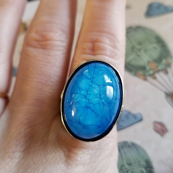 Jewelry - Caribbean Blue Chunky Ring Silver Tone